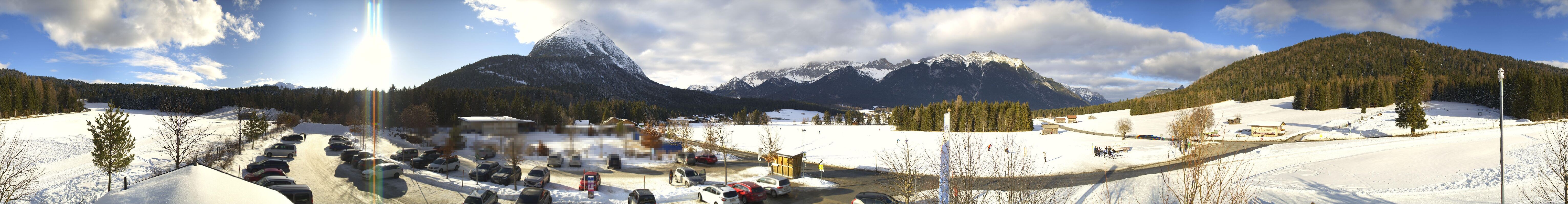 Archiv Foto Webcam Leutasch Moos - Rödlach Parkplatz