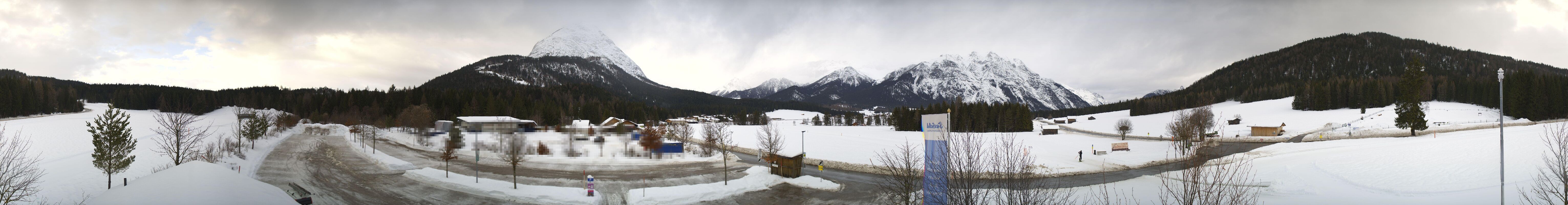 Archiv Foto Webcam Leutasch Moos - Rödlach Parkplatz