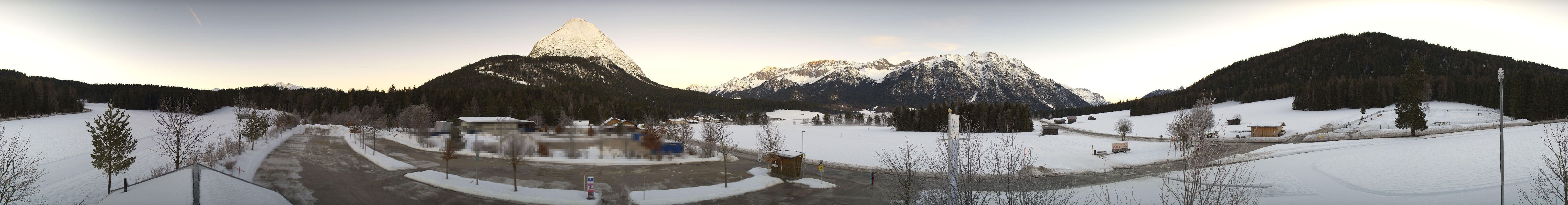 Archiv Foto Webcam Leutasch Moos - Rödlach Parkplatz