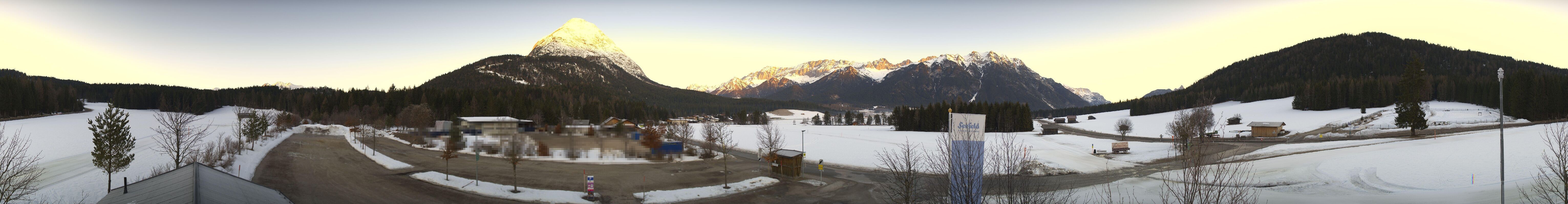 Archiv Foto Webcam Leutasch Moos - Rödlach Parkplatz