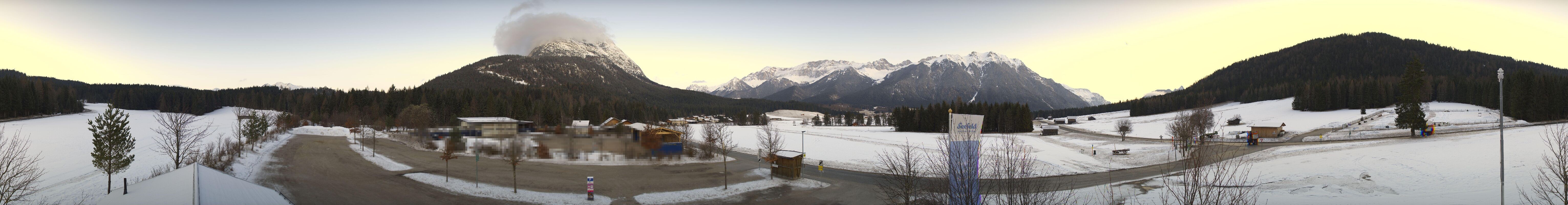 Archiv Foto Webcam Leutasch Moos - Rödlach Parkplatz