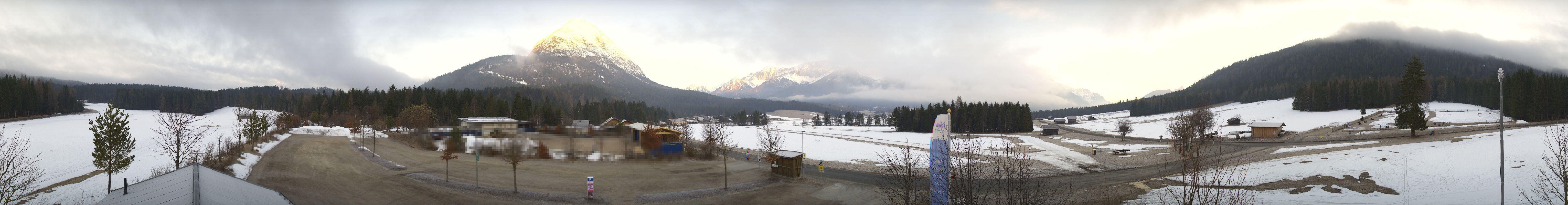 Archiv Foto Webcam Leutasch Moos - Rödlach Parkplatz