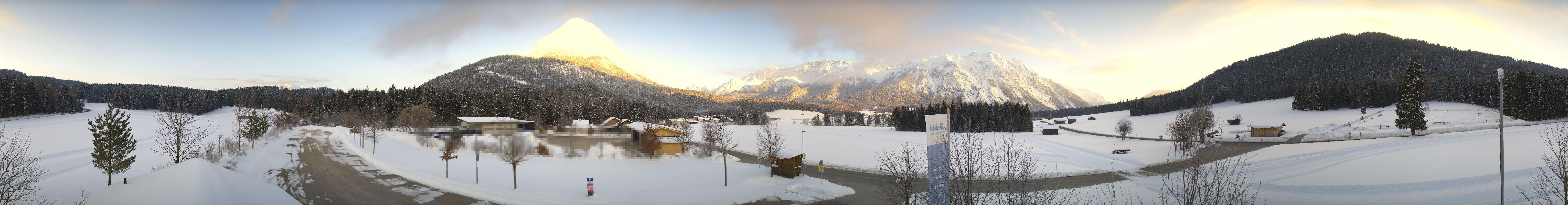 Archiv Foto Webcam Leutasch Moos - Rödlach Parkplatz