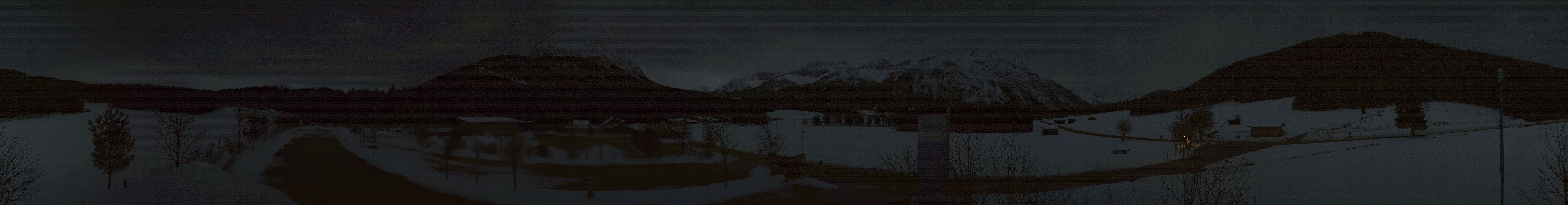 Archiv Foto Webcam Leutasch Moos - Rödlach Parkplatz