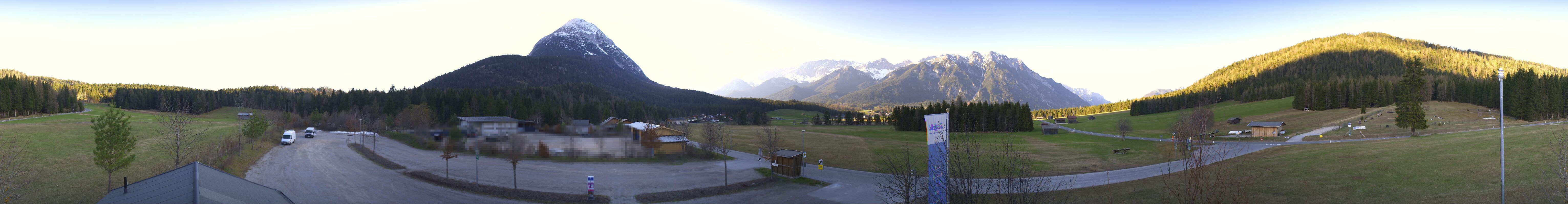 Archiv Foto Webcam Leutasch Moos - Rödlach Parkplatz