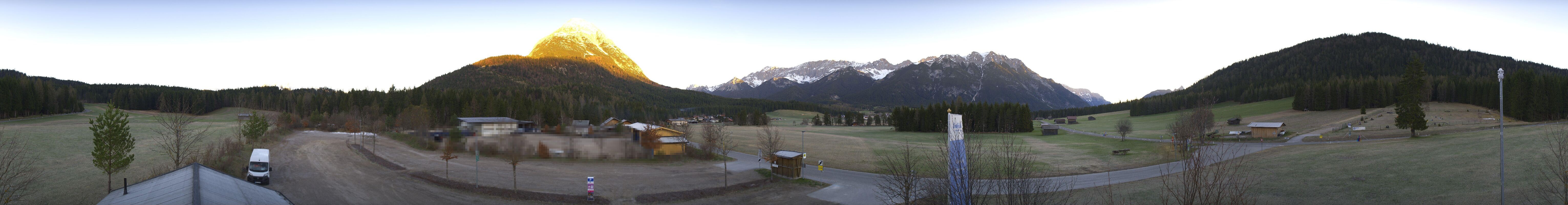 Archiv Foto Webcam Leutasch Moos - Rödlach Parkplatz