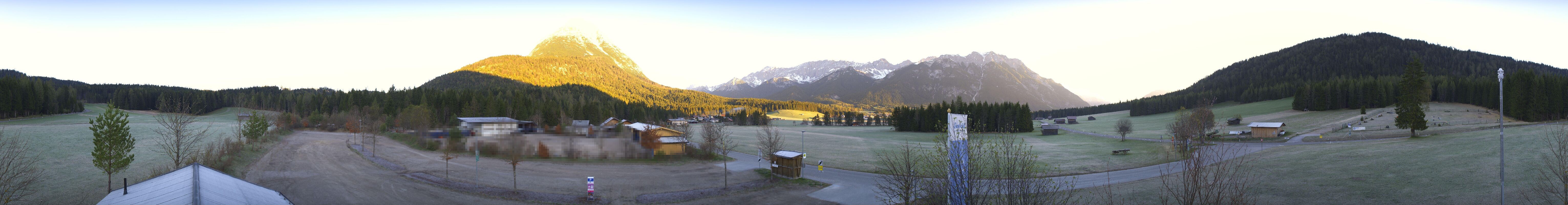 Archiv Foto Webcam Leutasch Moos - Rödlach Parkplatz