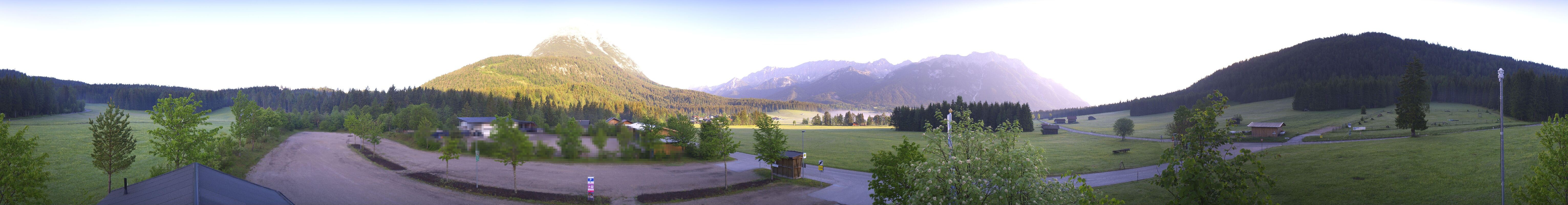 Archiv Foto Webcam Leutasch Moos - Rödlach Parkplatz