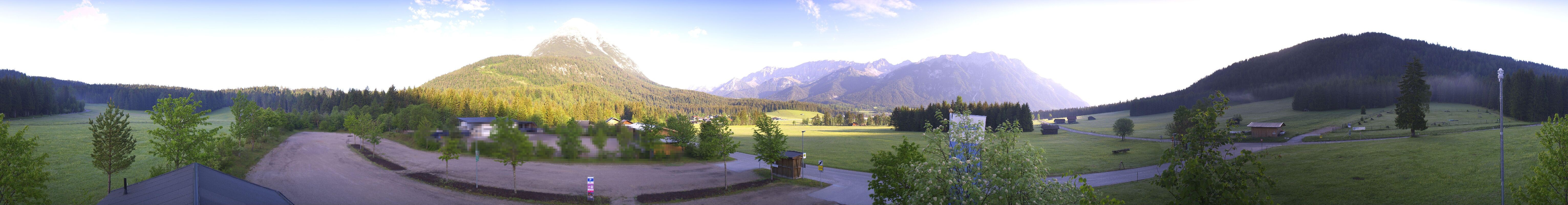 Archiv Foto Webcam Leutasch Moos - Rödlach Parkplatz