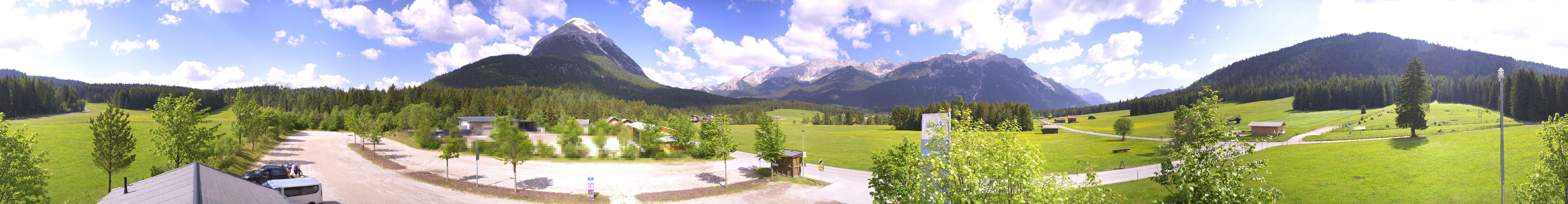 Archiv Foto Webcam Leutasch Moos - Rödlach Parkplatz