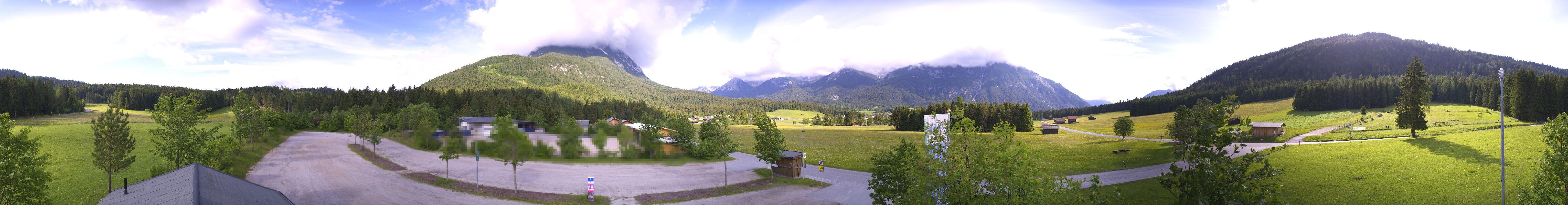 Archiv Foto Webcam Leutasch Moos - Rödlach Parkplatz