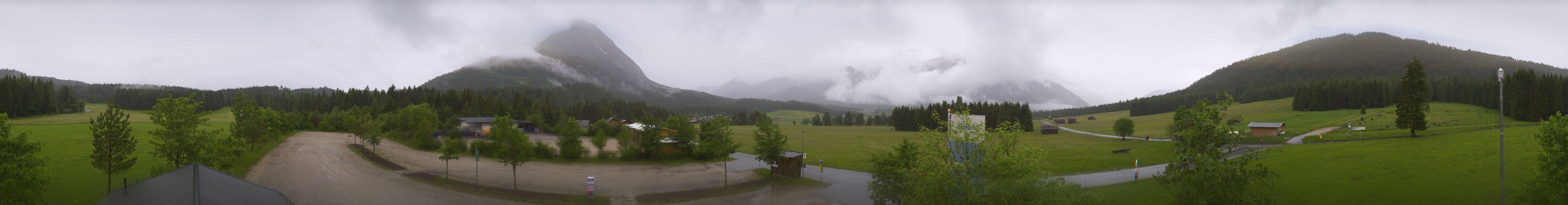 Archiv Foto Webcam Leutasch Moos - Rödlach Parkplatz