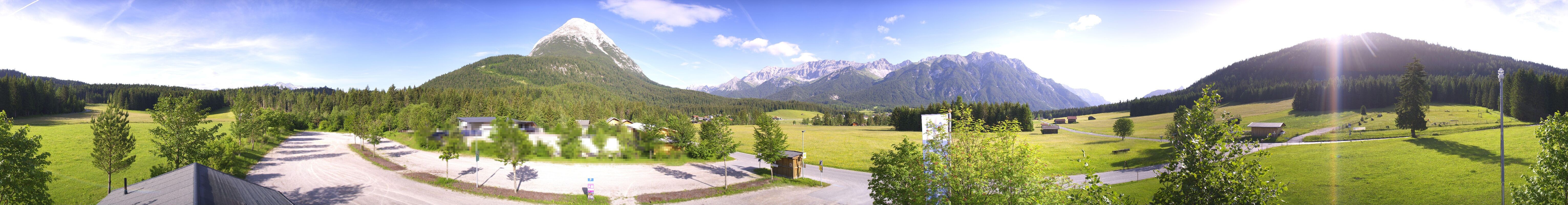 Archiv Foto Webcam Leutasch Moos - Rödlach Parkplatz