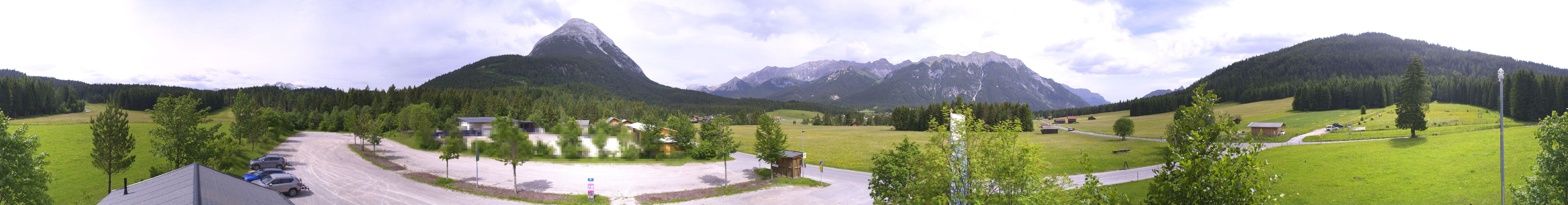Archiv Foto Webcam Leutasch Moos - Rödlach Parkplatz