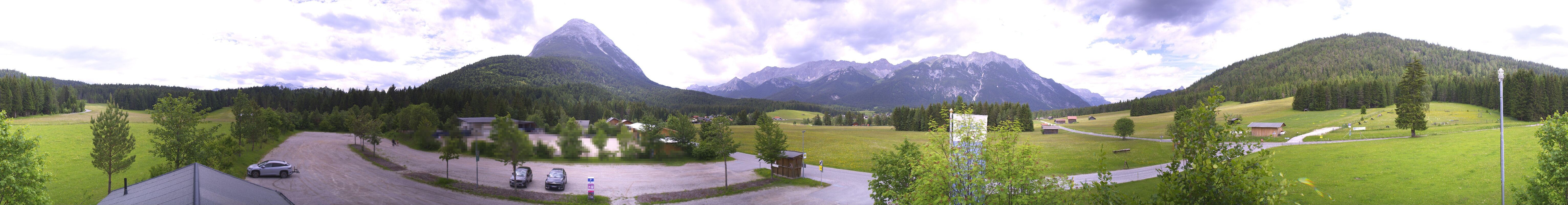 Archiv Foto Webcam Leutasch Moos - Rödlach Parkplatz