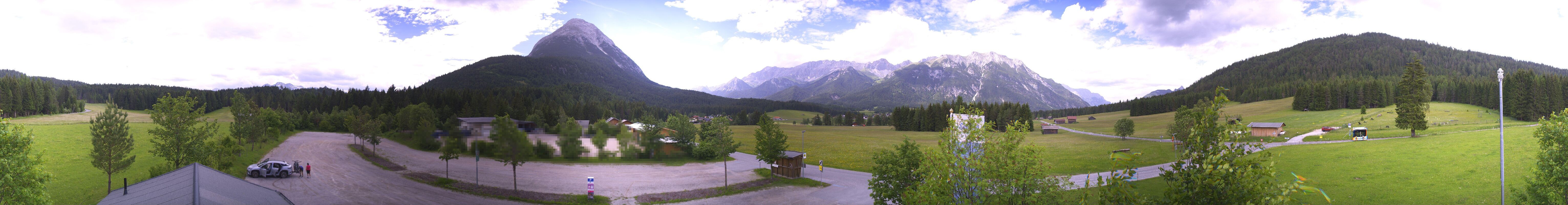 Archiv Foto Webcam Leutasch Moos - Rödlach Parkplatz