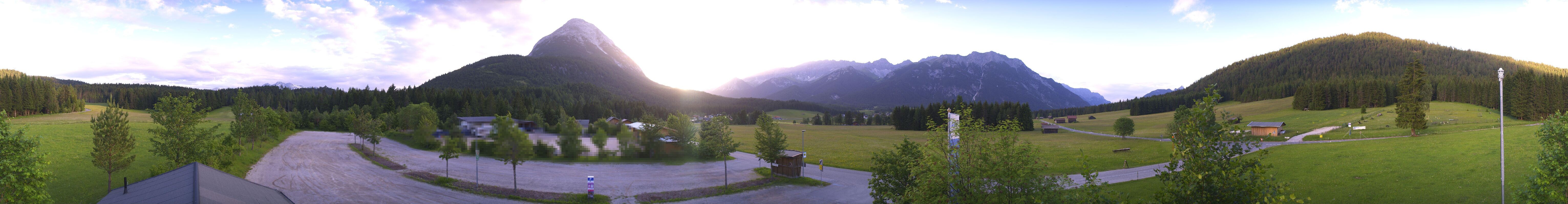 Archiv Foto Webcam Leutasch Moos - Rödlach Parkplatz