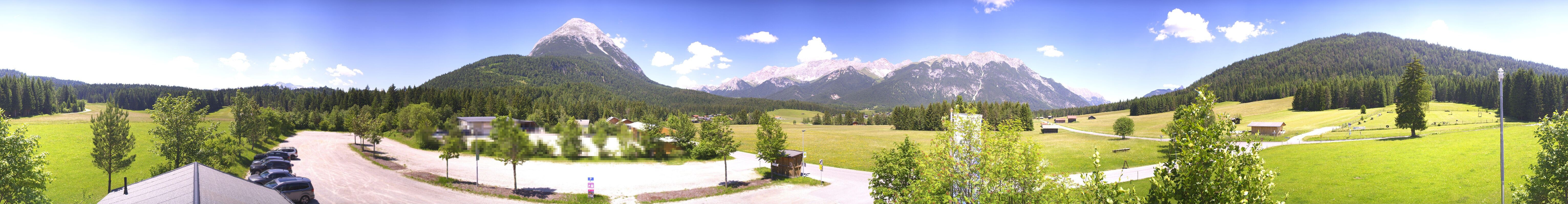 Archiv Foto Webcam Leutasch Moos - Rödlach Parkplatz