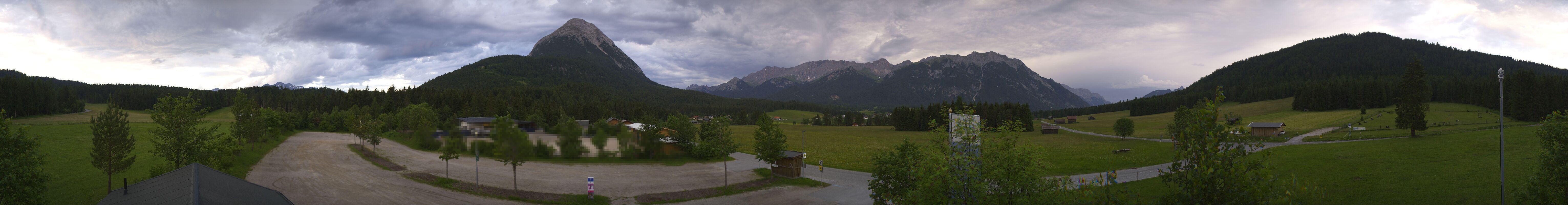 Archiv Foto Webcam Leutasch Moos - Rödlach Parkplatz