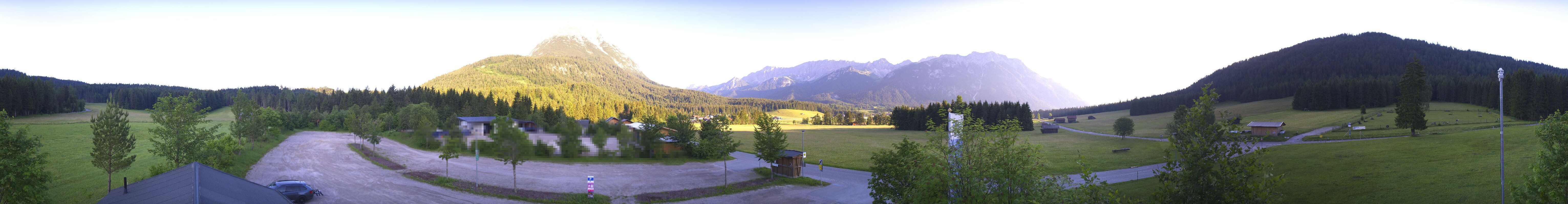 Archiv Foto Webcam Leutasch Moos - Rödlach Parkplatz