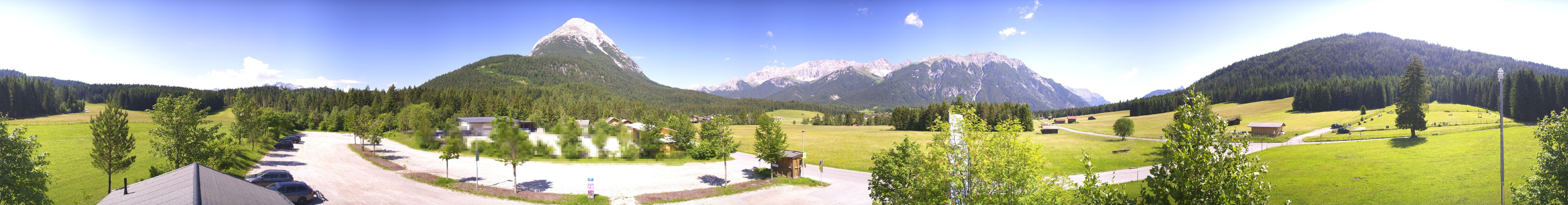 Archiv Foto Webcam Leutasch Moos - Rödlach Parkplatz
