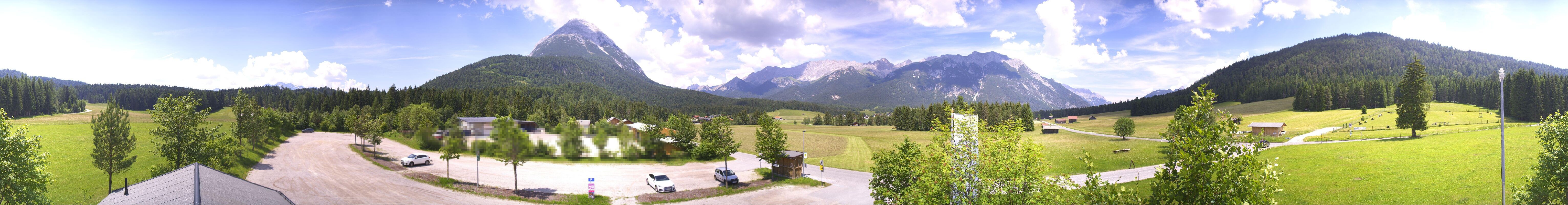 Archiv Foto Webcam Leutasch Moos - Rödlach Parkplatz