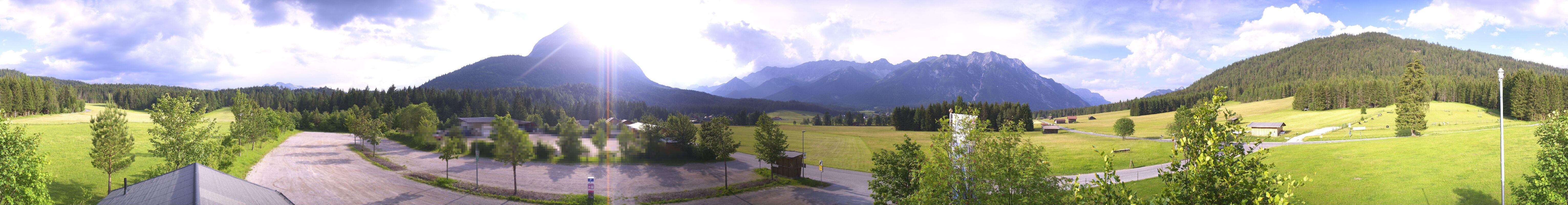 Archiv Foto Webcam Leutasch Moos - Rödlach Parkplatz