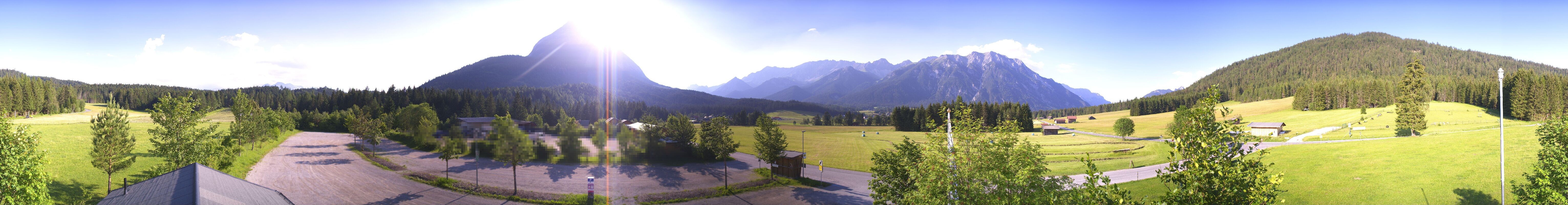 Archiv Foto Webcam Leutasch Moos - Rödlach Parkplatz