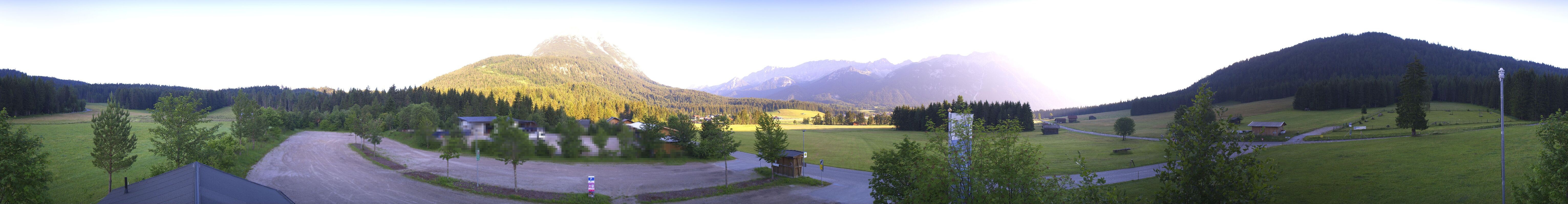 Archiv Foto Webcam Leutasch Moos - Rödlach Parkplatz