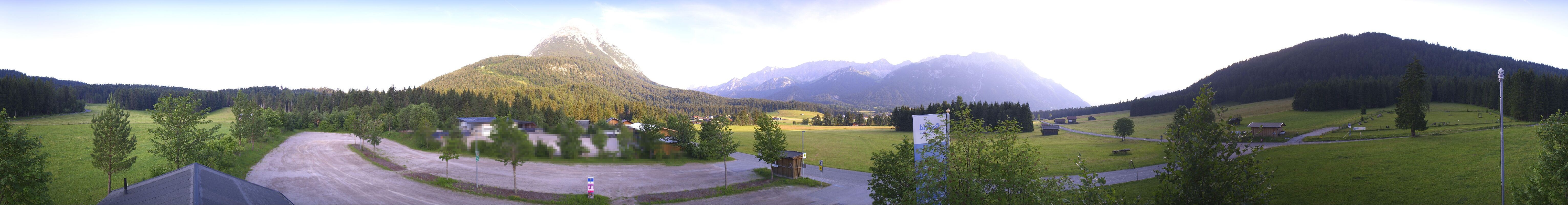 Archiv Foto Webcam Leutasch Moos - Rödlach Parkplatz