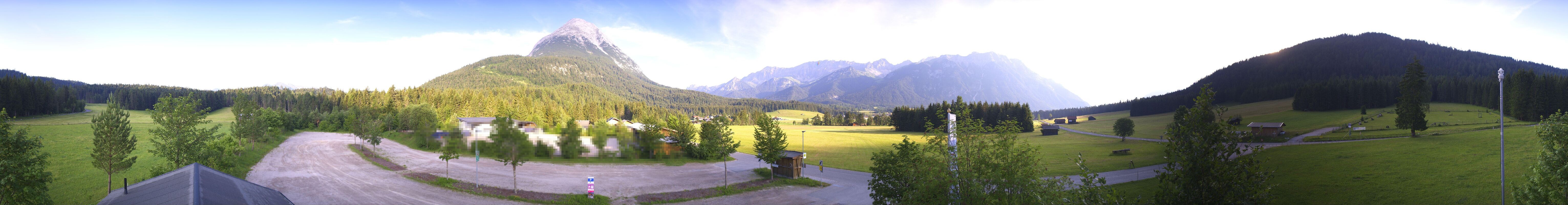 Archiv Foto Webcam Leutasch Moos - Rödlach Parkplatz
