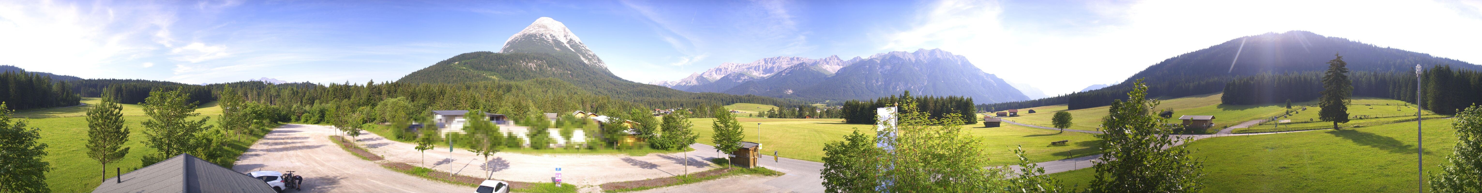 Archiv Foto Webcam Leutasch Moos - Rödlach Parkplatz