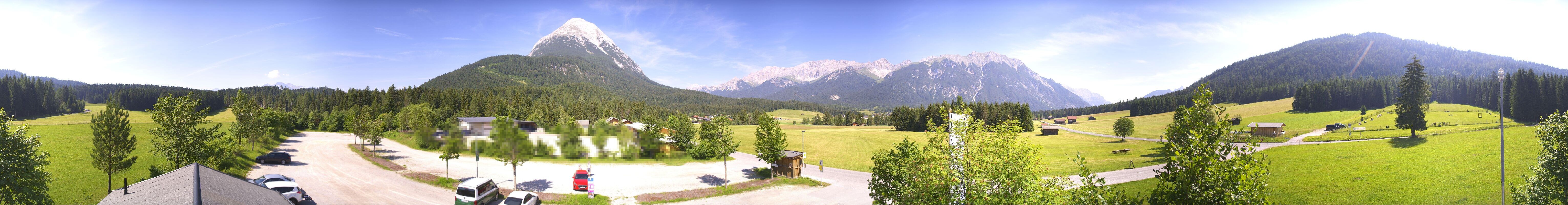 Archiv Foto Webcam Leutasch Moos - Rödlach Parkplatz