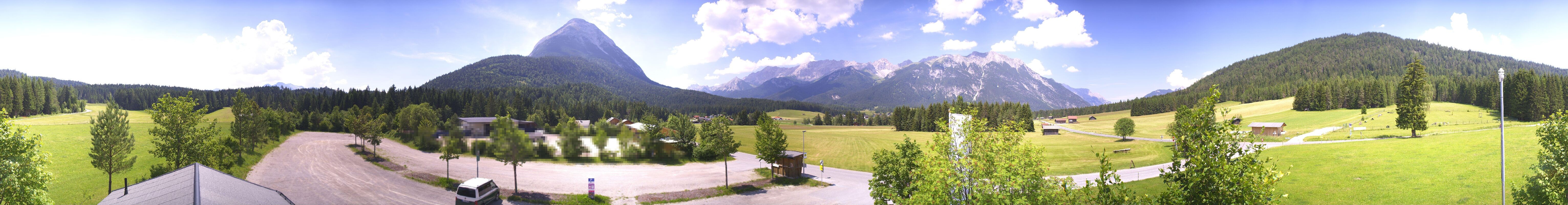 Archiv Foto Webcam Leutasch Moos - Rödlach Parkplatz