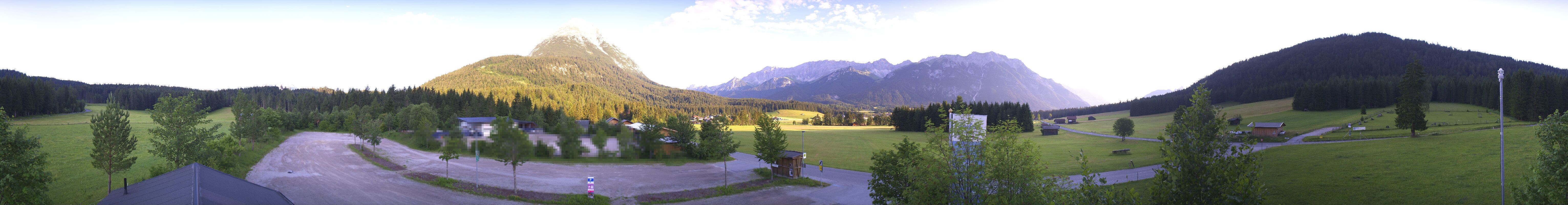 Archiv Foto Webcam Leutasch Moos - Rödlach Parkplatz