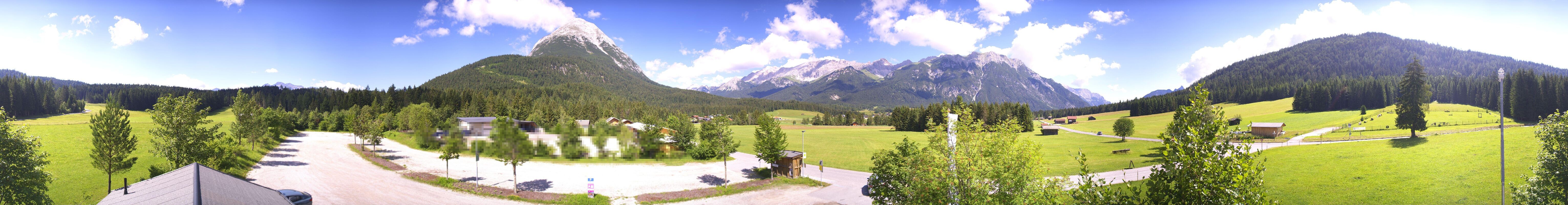 Archiv Foto Webcam Leutasch Moos - Rödlach Parkplatz