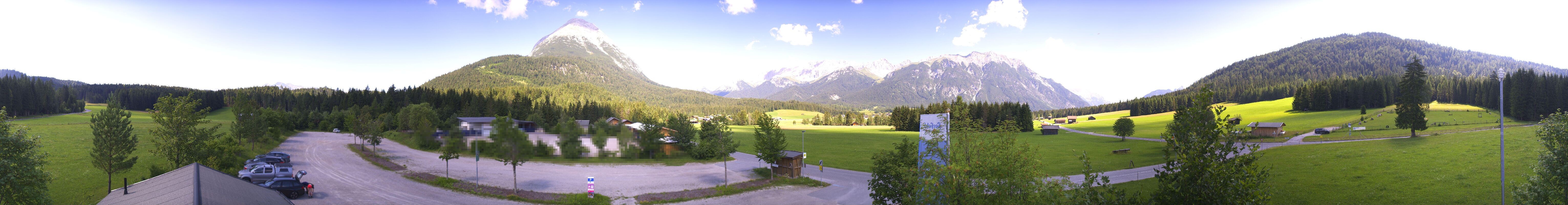 Archiv Foto Webcam Leutasch Moos - Rödlach Parkplatz