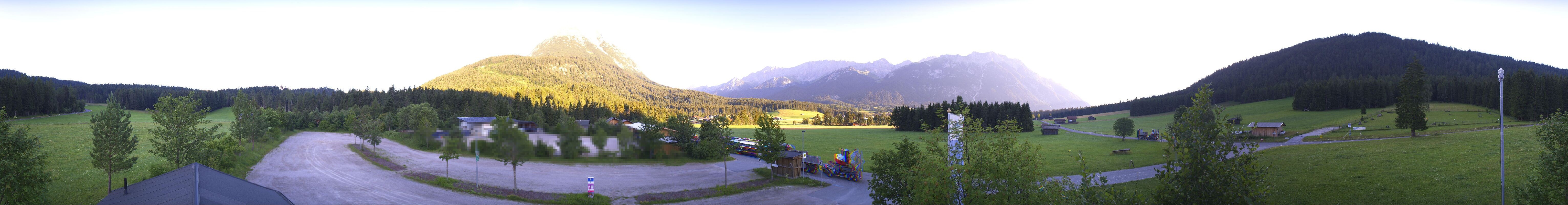 Archiv Foto Webcam Leutasch Moos - Rödlach Parkplatz