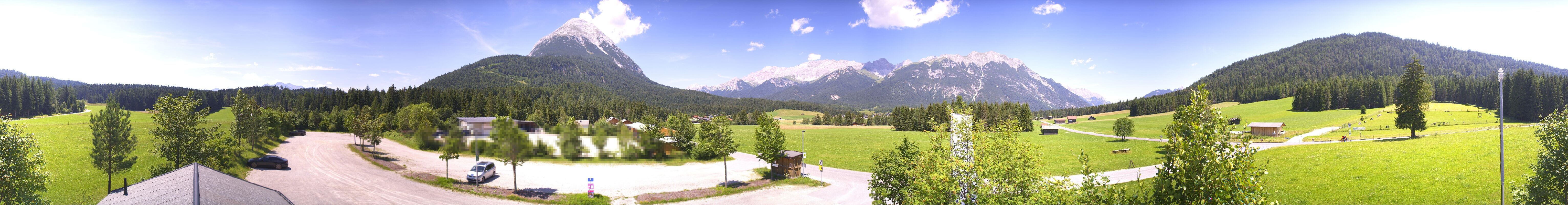 Archiv Foto Webcam Leutasch Moos - Rödlach Parkplatz
