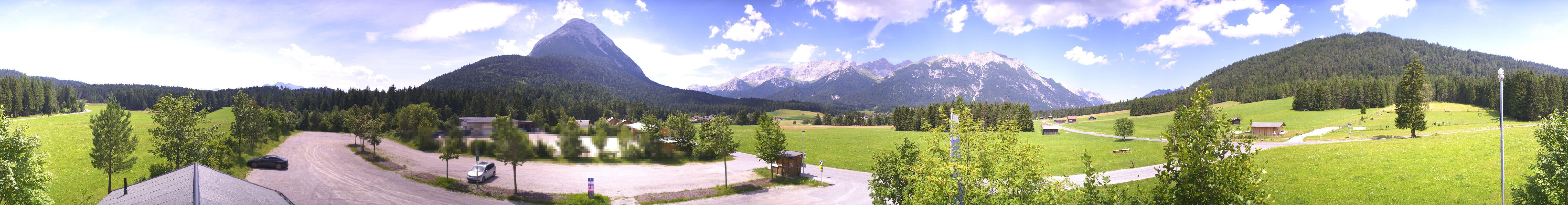 Archiv Foto Webcam Leutasch Moos - Rödlach Parkplatz