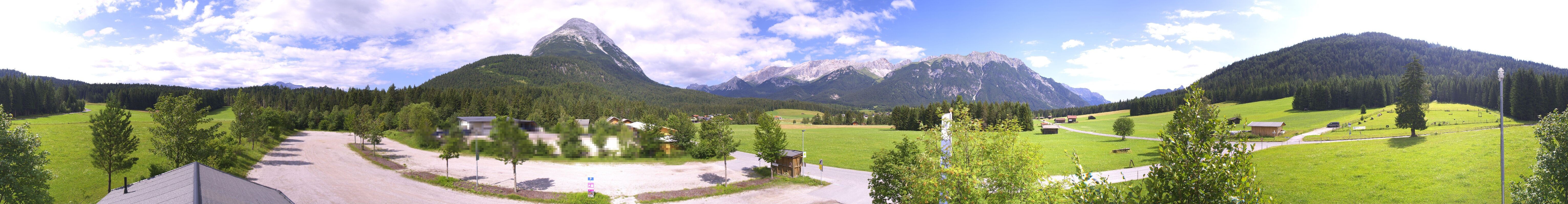 Archiv Foto Webcam Leutasch Moos - Rödlach Parkplatz
