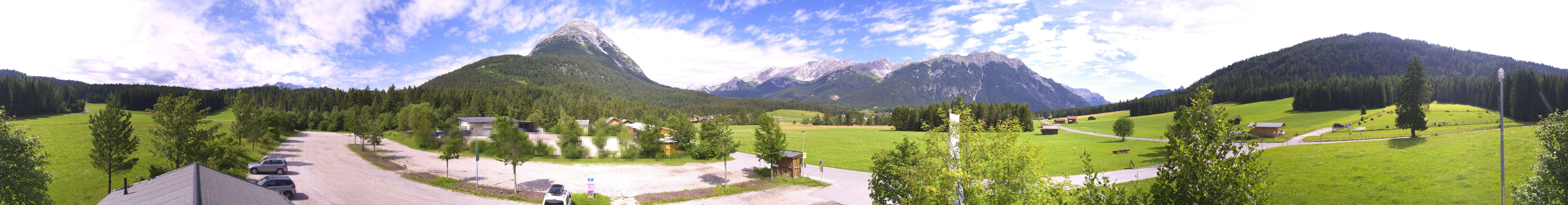 Archiv Foto Webcam Leutasch Moos - Rödlach Parkplatz