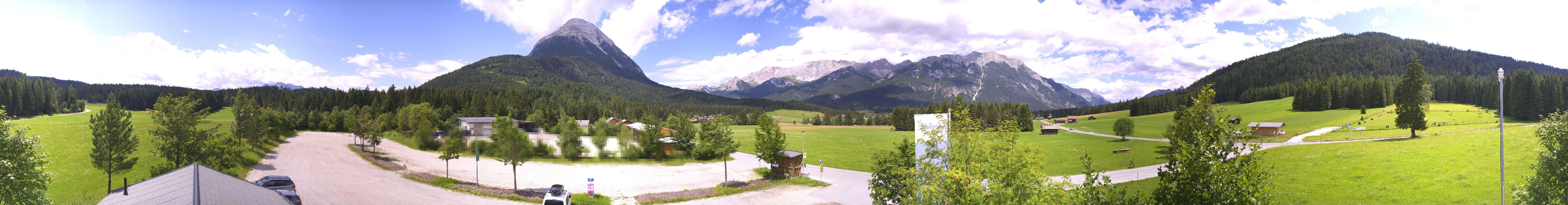 Archiv Foto Webcam Leutasch Moos - Rödlach Parkplatz