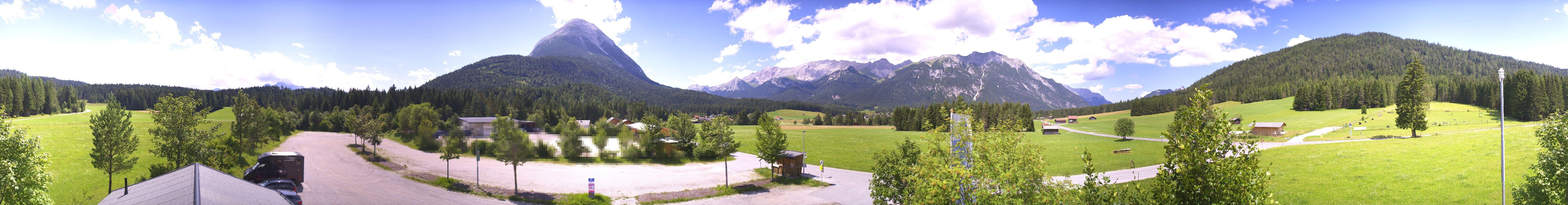 Archiv Foto Webcam Leutasch Moos - Rödlach Parkplatz