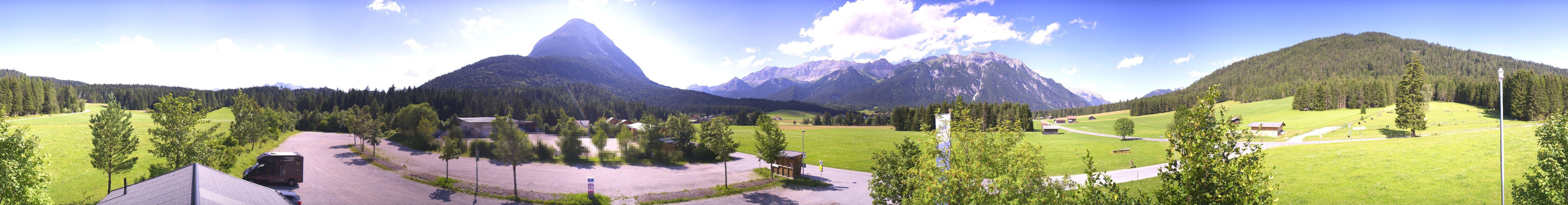 Archiv Foto Webcam Leutasch Moos - Rödlach Parkplatz