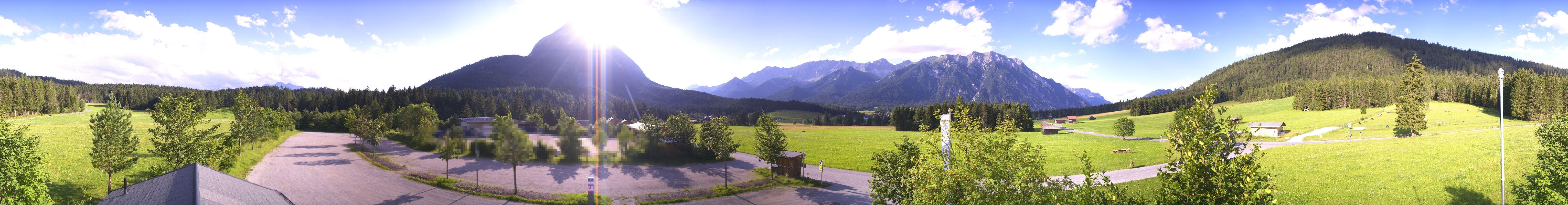 Archiv Foto Webcam Leutasch Moos - Rödlach Parkplatz