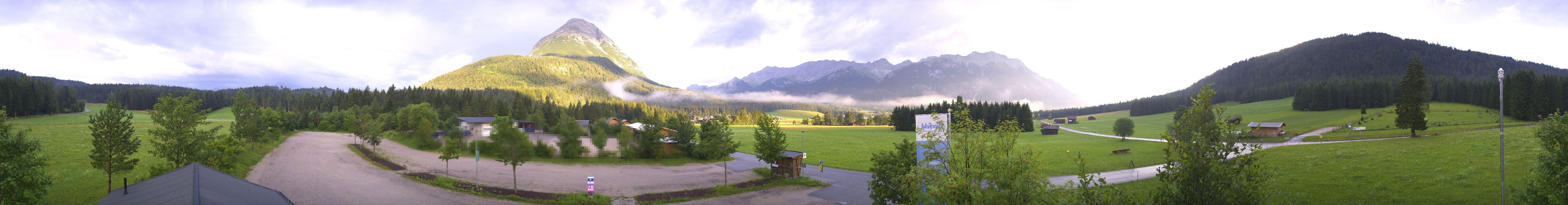 Archiv Foto Webcam Leutasch Moos - Rödlach Parkplatz