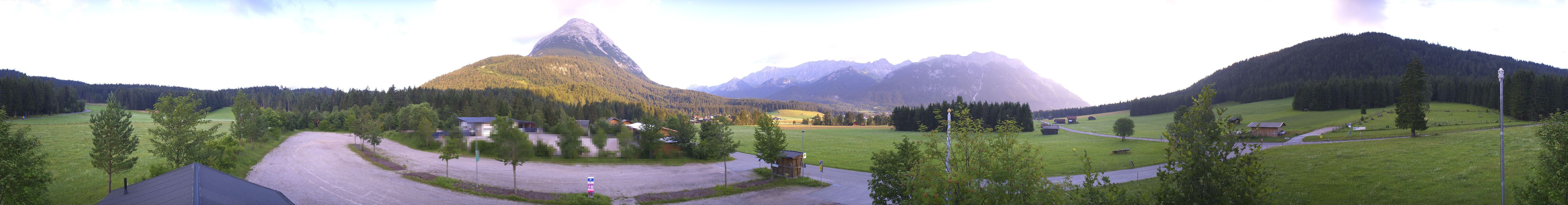 Archiv Foto Webcam Leutasch Moos - Rödlach Parkplatz