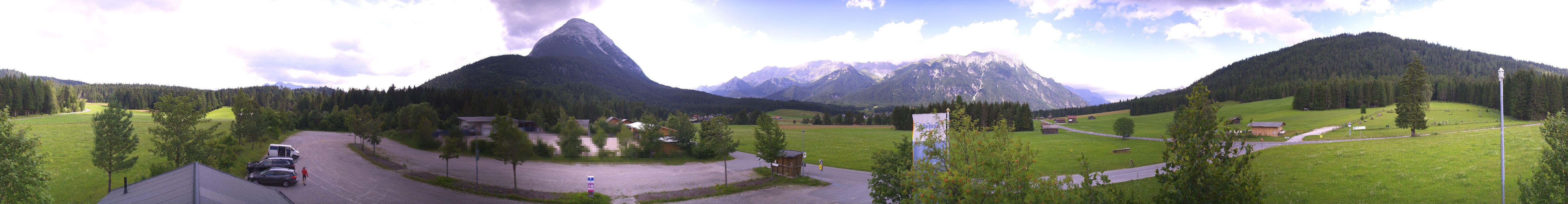 Archiv Foto Webcam Leutasch Moos - Rödlach Parkplatz