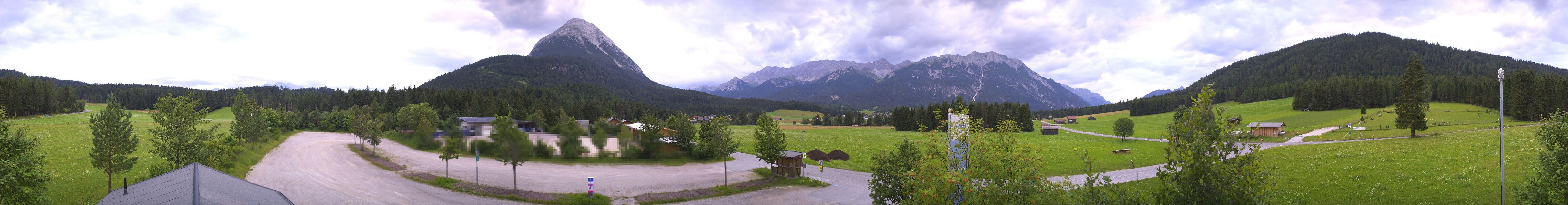 Archiv Foto Webcam Leutasch Moos - Rödlach Parkplatz